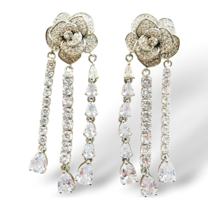 ORECCHINI CAMELIA DIAMOND PENDENTI